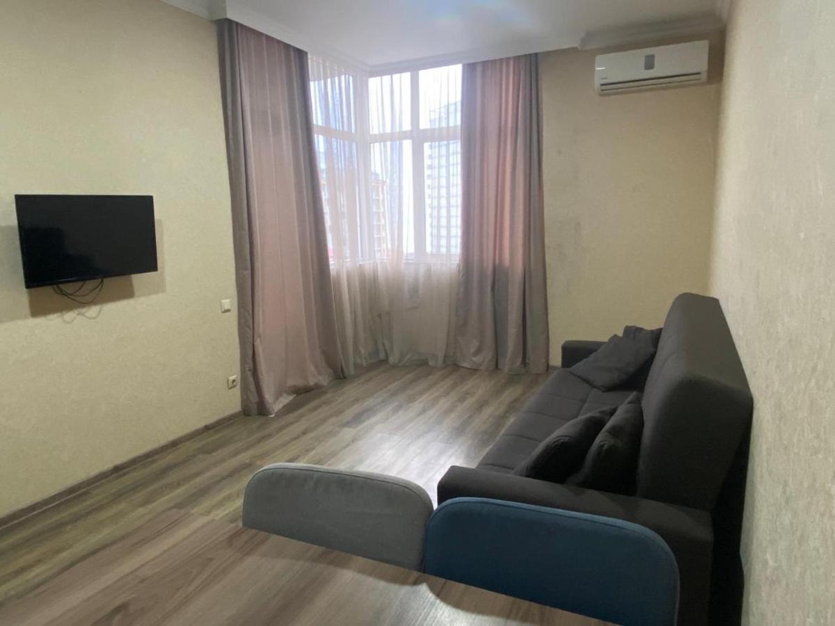 Apartment Black Sea Side バトゥーミ エクステリア 写真